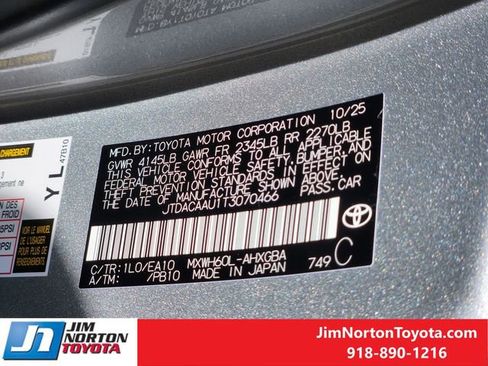 New 2026 Toyota Prius XLE image 24