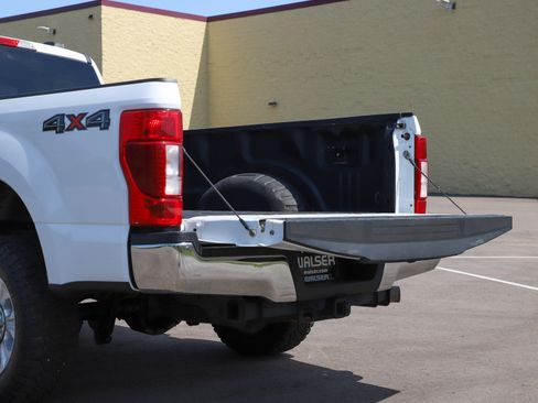 Used 2021 Ford F250 XLT AWD/4WD image 17