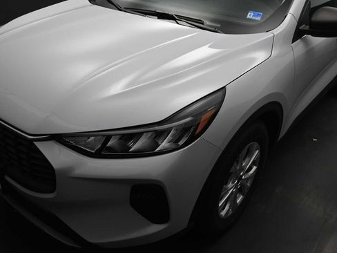 Certified 2025 Ford Escape Active w/ Cold Weather Package FWD image 18