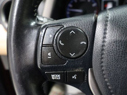 Used 2017 Toyota RAV4 XLE w/ All Weather Liner Package image 31