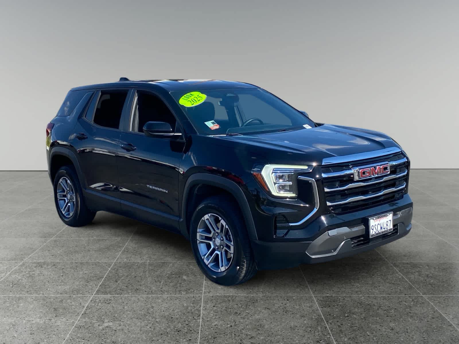 Used 2025 GMC Terrain Elevation FWD image 7