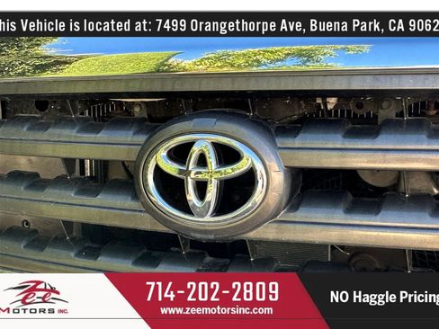 Used 2011 Toyota Sequoia SR5 RWD image 54