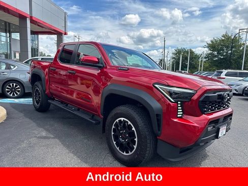 Used 2024 Toyota Tacoma TRD Off-Road w/ TRD Off Road Upgrade Package AWD/4WD image 11