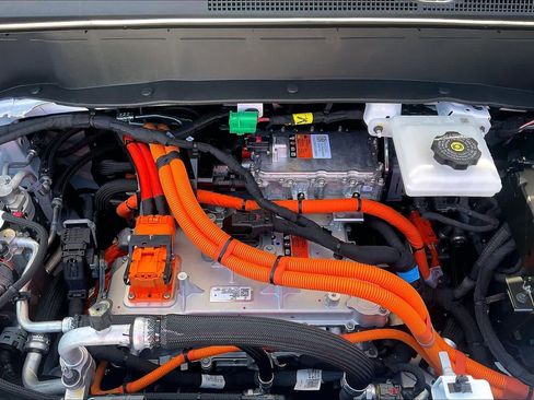 New 2027 Chevrolet Bolt LT w/ Comfort Package image 16