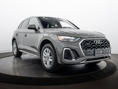 Used 2023 Audi Q5 2.0T Premium w/ Convenience Package