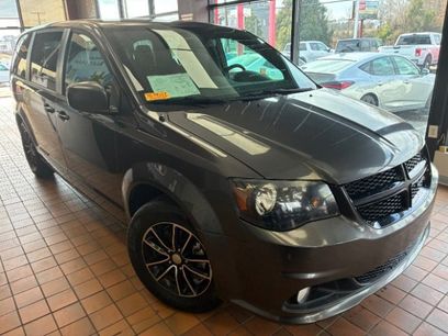 Used 2018 Dodge Grand Caravan SE