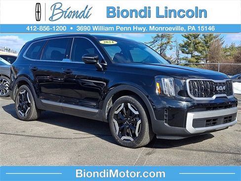 Used 2024 Kia Telluride EX w/ EX Captain's Chair Package image 1