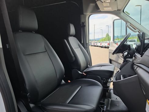 New 2026 Ford Transit 350 148 High Roof w/ Load Area Protection Package RWD image 17