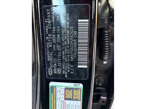 Certified 2023 Hyundai Elantra Limited image 16