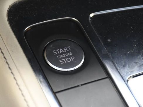 Used 2023 INFINITI QX60 Sensory w/ Vision Package FWD image 16
