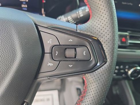 Used 2025 Chevrolet TrailBlazer RS w/ Convenience Package image 24