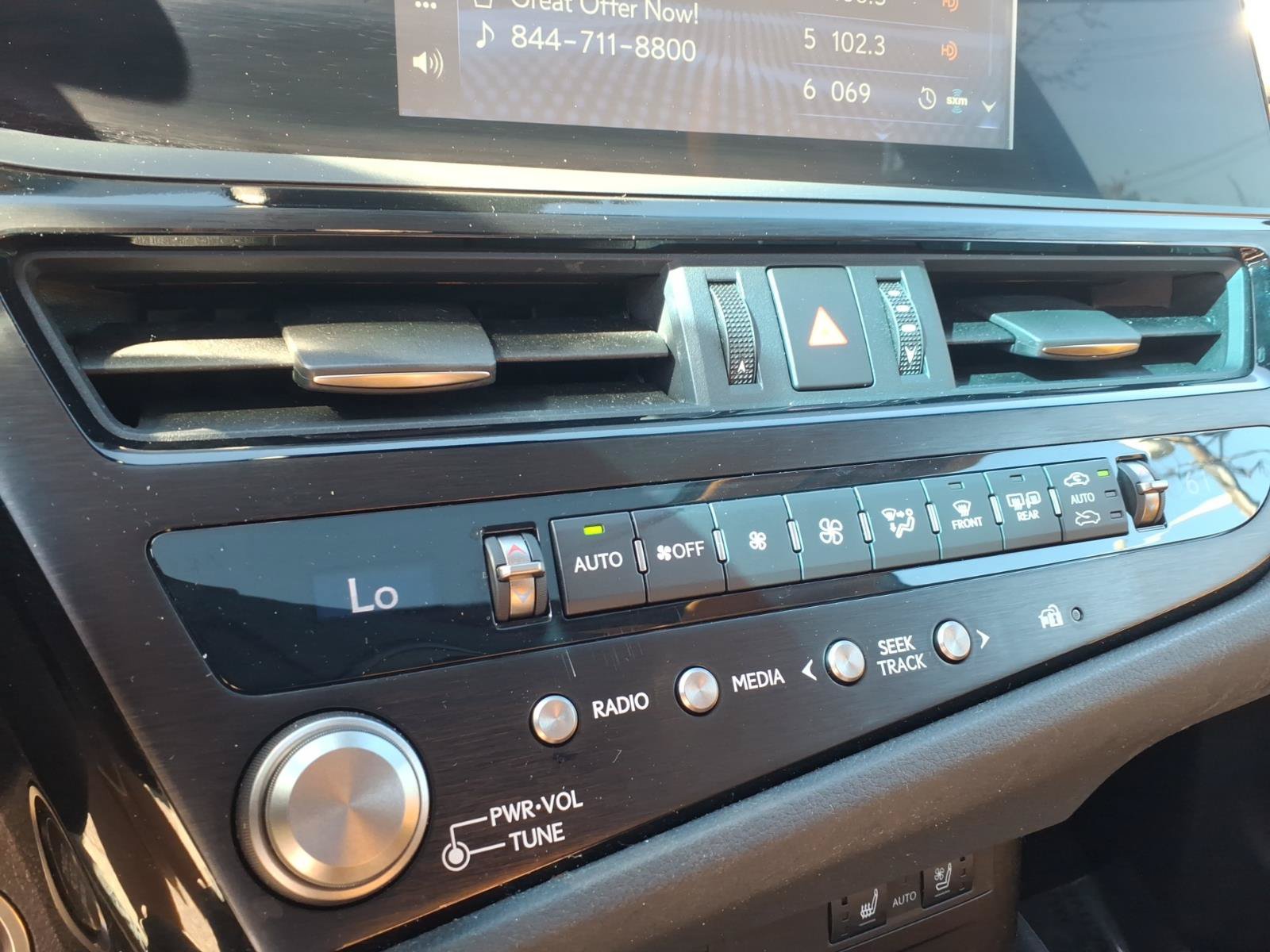 Used 2022 Lexus ES 350 w/ Premium Package FWD image 26