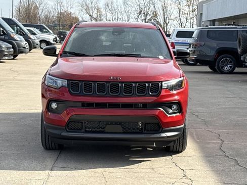 New 2026 Jeep Compass Latitude image 11