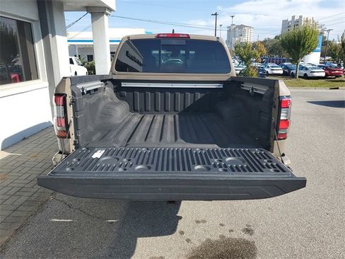 Used 2023 Nissan Frontier PRO-4X w/ Pro-4X Premium Package image 10