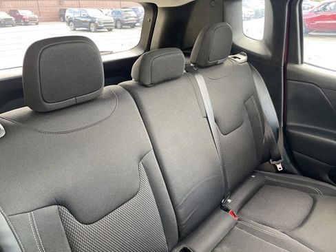 Certified 2023 Jeep Renegade Altitude w/ Sun/Sound Group image 12