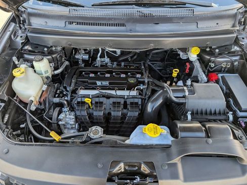 Used 2019 Dodge Journey SE image 21