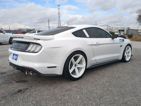 Used 2020 Ford Mustang GT w/ Equipment Group 301A image 3