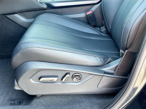 Used 2025 Acura MDX SH-AWD image 22