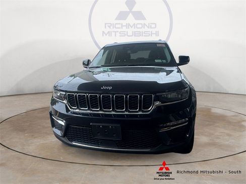 Used 2023 Jeep Grand Cherokee 4WD 4xe image 8