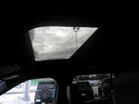 Certified 2025 Ford Explorer ST image 21