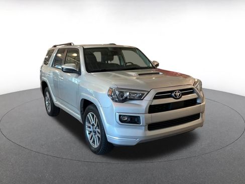 Used 2024 Toyota 4Runner TRD Sport image 3