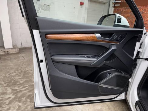 Used 2023 Audi Q5 2.0T Premium Plus image 10