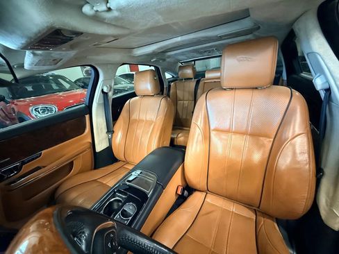 Used 2015 Jaguar XJ L Portfolio image 9