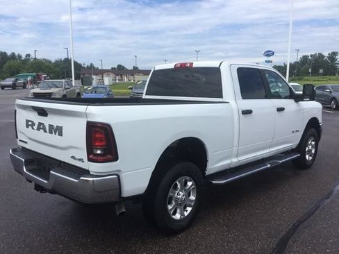 Used 2026 RAM 2500 Big Horn AWD/4WD image 9