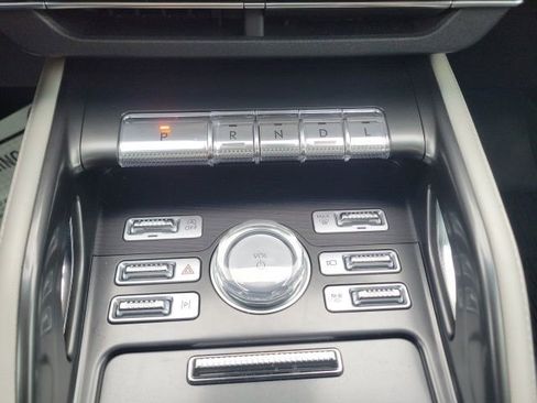 Certified 2024 Lincoln Nautilus Reserve w/ Equipment Group 202A image 39