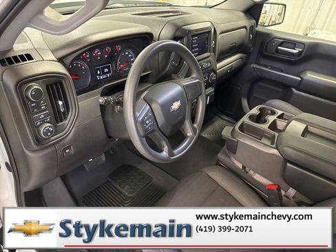 Used 2023 Chevrolet Silverado 1500 Custom image 36