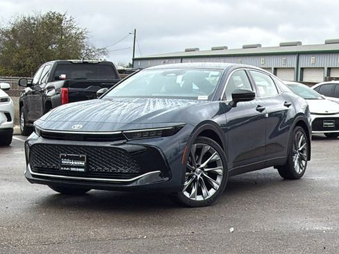 New 2026 Toyota Crown Limited image 36