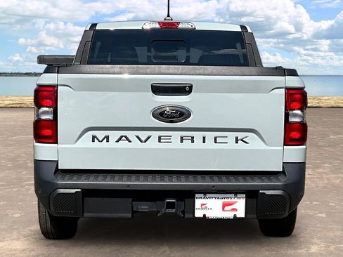 Used 2024 Ford Maverick Lariat w/ Black Appearance Package FWD image 5