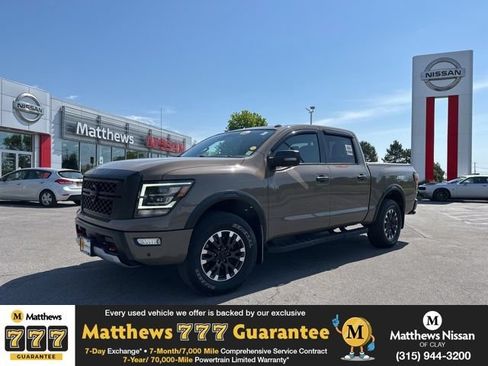 Used 2021 Nissan Titan PRO-4X w/ Pro-4x Convenience Package AWD/4WD image 1