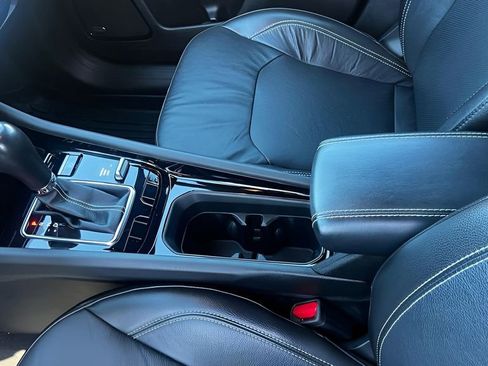 Used 2022 Jeep Compass High Altitude image 12