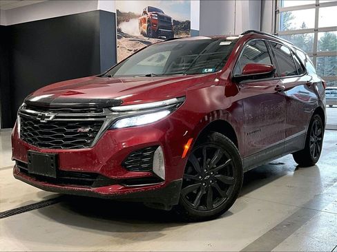Used 2023 Chevrolet Equinox RS w/ LPO, Cargo Package image 3