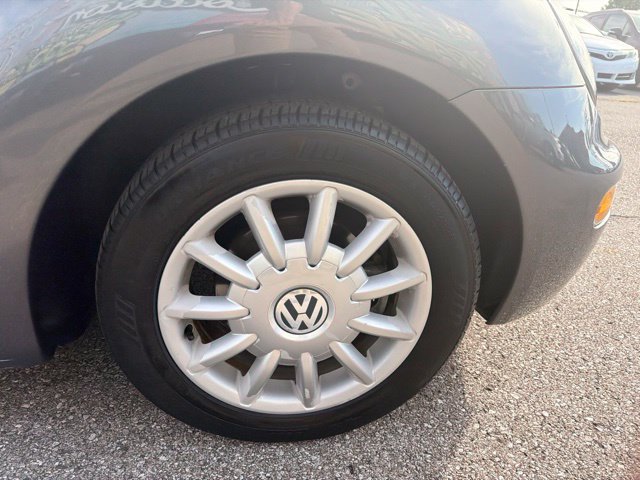 Used 2005 Volkswagen Beetle GLS FWD image 25