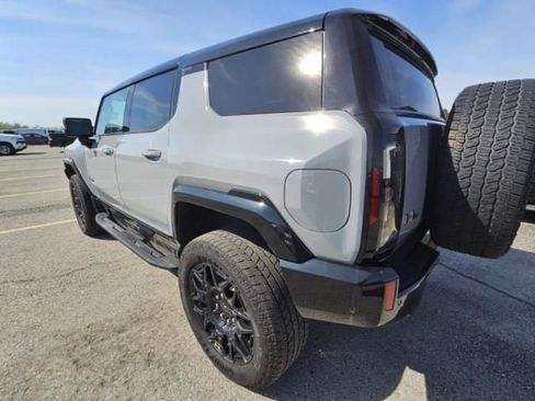 Certified 2025 GMC Hummer EV 2X AWD/4WD image 5