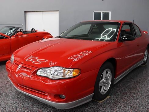 Used 2002 Chevrolet Monte Carlo SS w/ Preferred Equipment Group FWD image 2