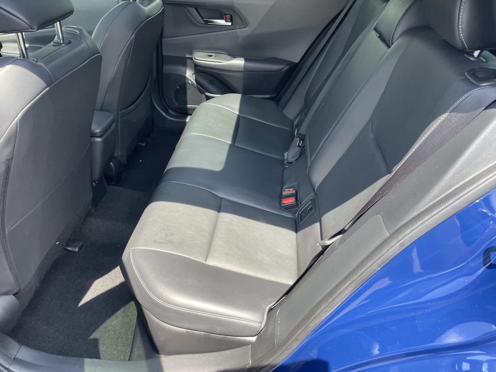 Used 2024 Toyota Prius XLE FWD image 21
