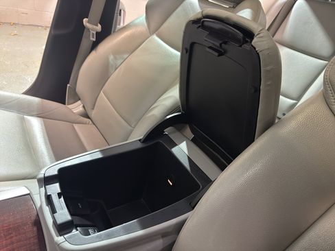 Used 2015 Acura TLX image 21