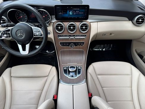 Used 2019 Mercedes-Benz C 300 Sedan image 14