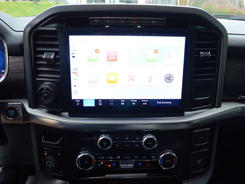 Used 2024 Ford F150 Lariat image 24