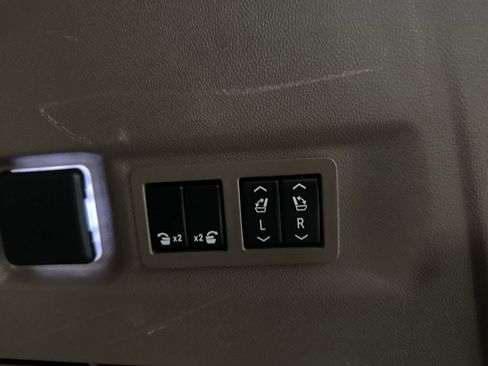 Used 2023 GMC Yukon XL Denali w/ Max Trailering Package AWD/4WD image 39