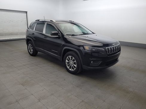 Used 2019 Jeep Cherokee Latitude Plus w/ Cold Weather Group image 13