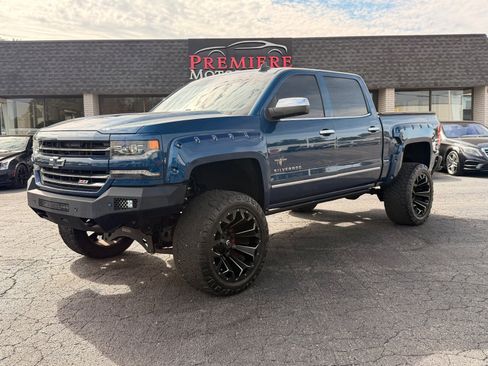Used 2017 Chevrolet Silverado 1500 LTZ Z71 w/ LTZ Plus Package AWD/4WD image 1