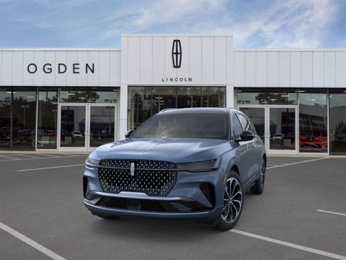 New 2026 Lincoln Nautilus Reserve AWD/4WD image 2
