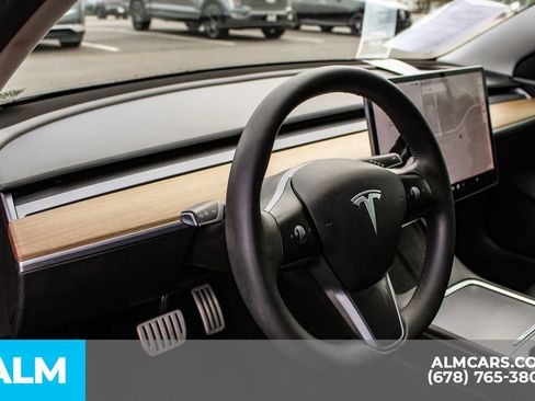 Used 2021 Tesla Model 3 Performance image 30