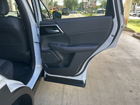 New 2025 Mitsubishi Outlander Trail Edition image 35