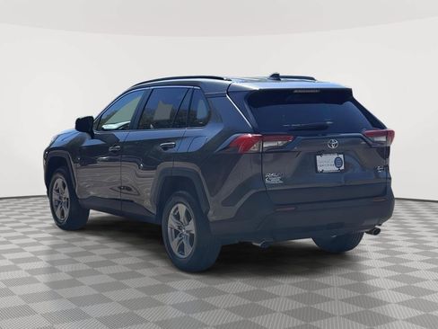 Used 2025 Toyota RAV4 XLE AWD/4WD image 7