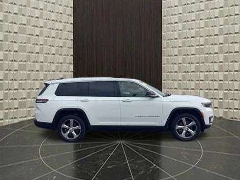 Used 2021 Jeep Grand Cherokee L Limited AWD/4WD image 3